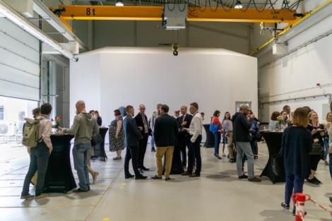 Photo no. 4 (8)
                                	                                   Solaris Industry Day CryoEM photos from the event
                                  